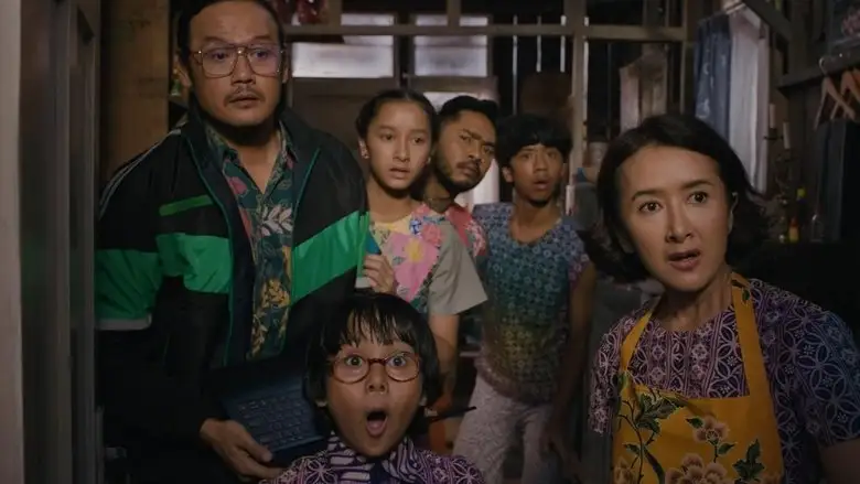 Keluarga Super Irit (2025)