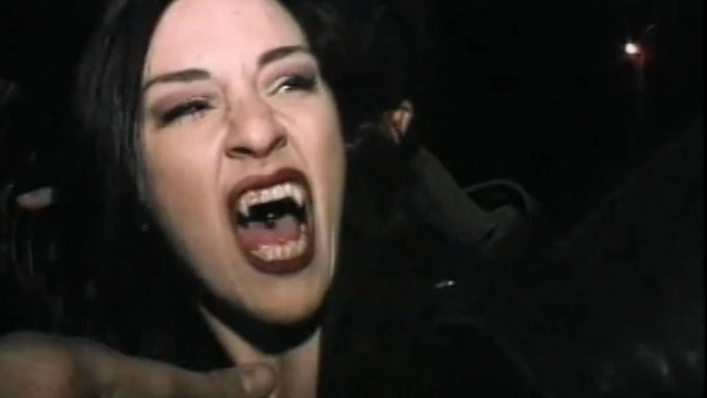 Caress Of The Vampire (1996)