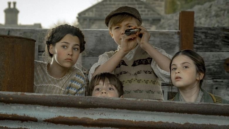 The Railway Children Return (2022)