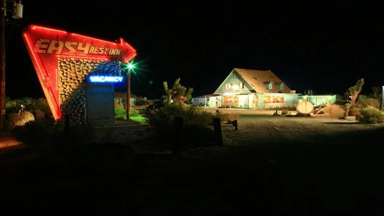 No Man's Land: The Rise Of Reeker (2008)