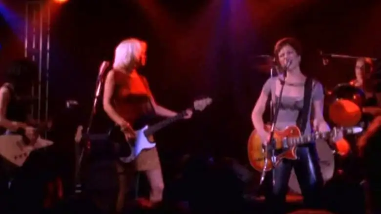 Vinyl Dolls (2002)