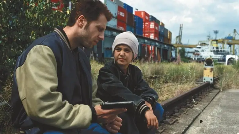 Eine Hand Voll Gras (2000)