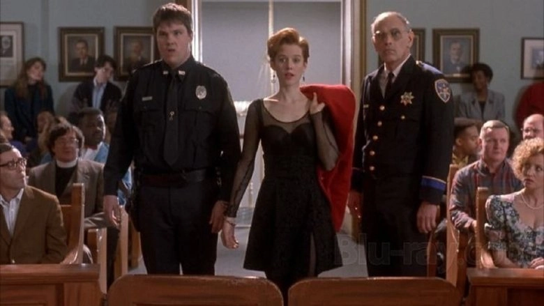 The Gun In Betty Lou's Handbag (1992)