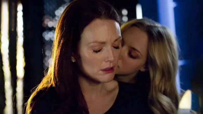 Chloe (2010)