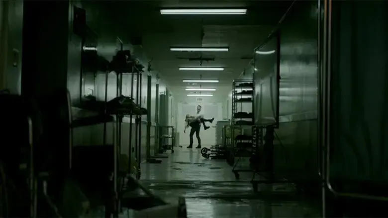 Southbound (2015)