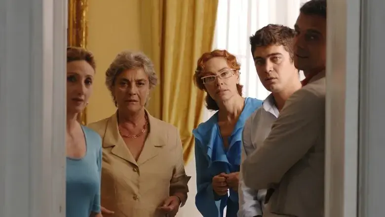 Loose Cannons (2010)