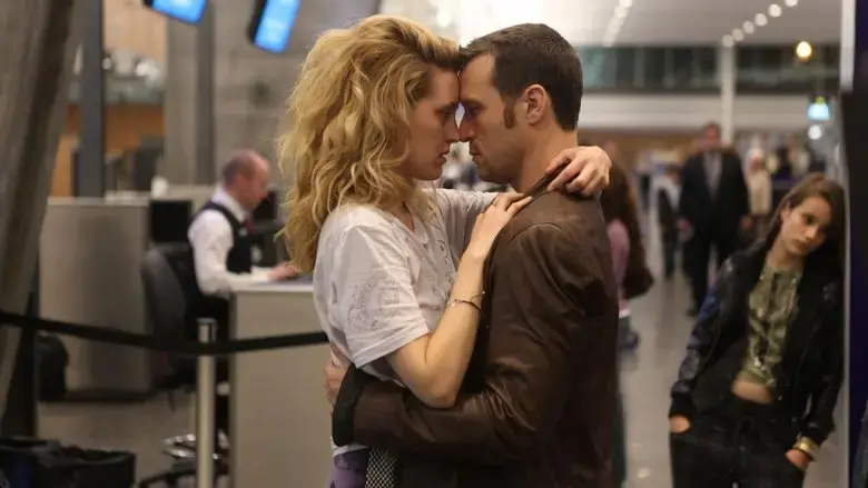 Cafe de Flore (2011)