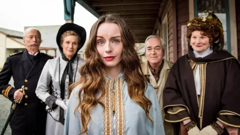A Family of Ghosts (2016)