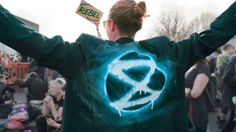 Extinction Rebellion: Last chance to save the world? (2019)