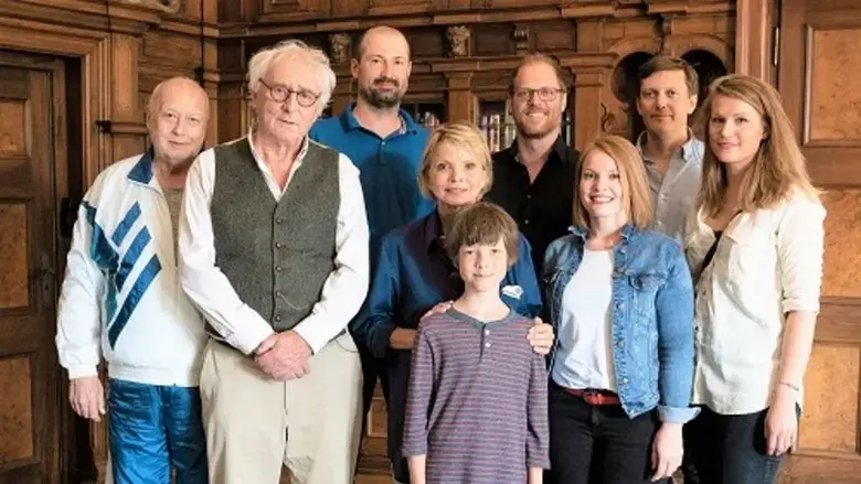Max und die wilde 7 (2020)