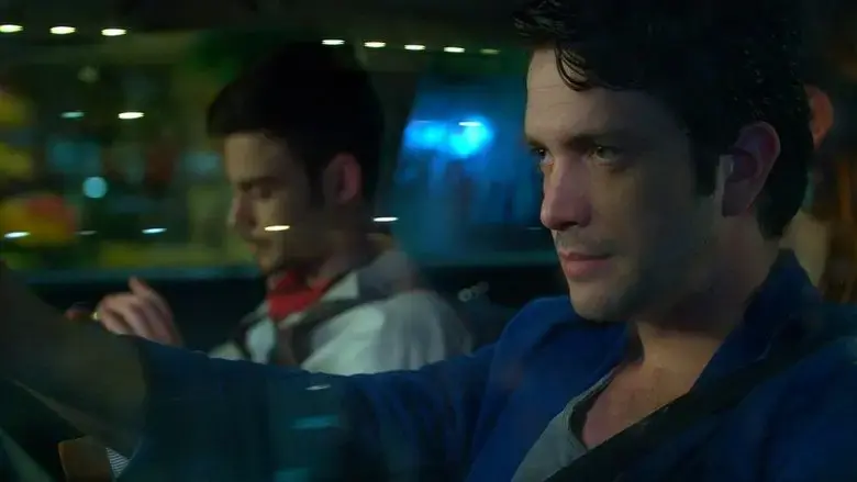 18 (2016)