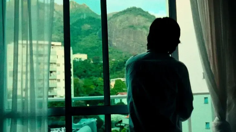 Estatica (2023)