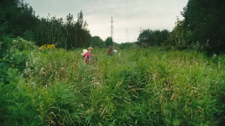 Peaches (2023)