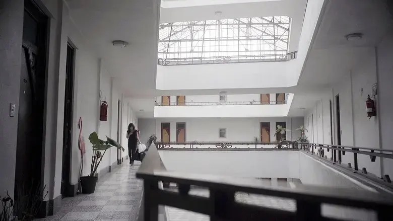 Ermitanos (2019)