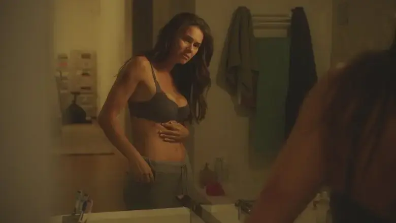 Na Porta ao Lado: Amor (2021)