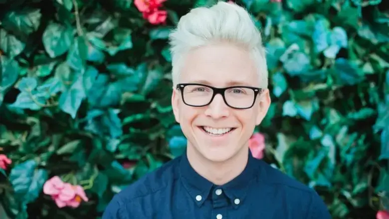 Snervous Tyler Oakley (2015)