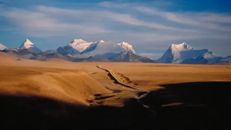 Everest from Within (2001)