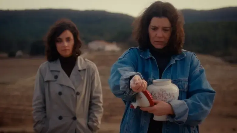 Sisters (2024)