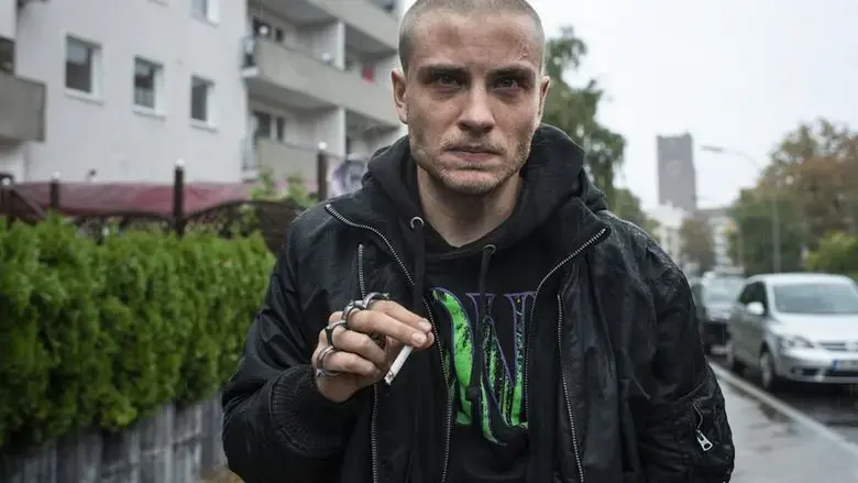 9 Tage wach (2020)