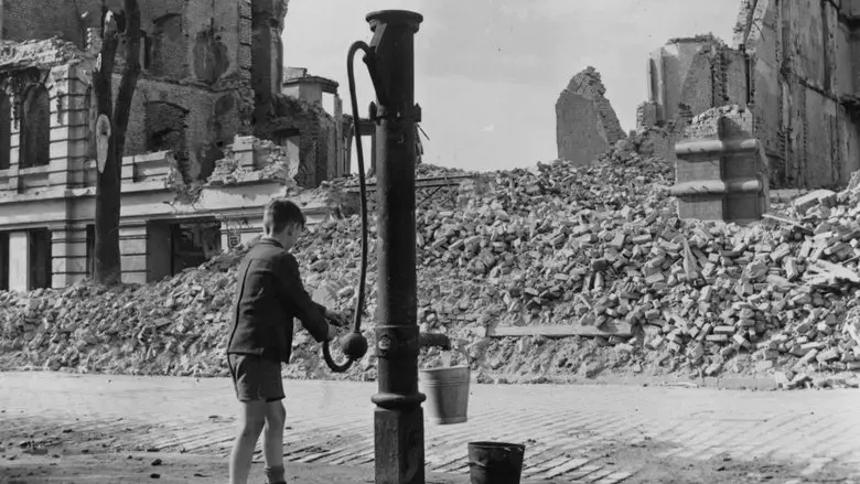 1945: les enfants du chaos (2022)