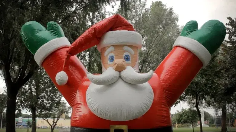 Todo el ano es navidad (2018)