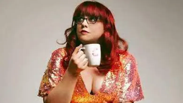 Angela Barnes: Hot Mess (2023)