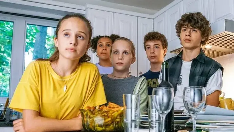Pas d'chicane dans ma cabane! (2022)