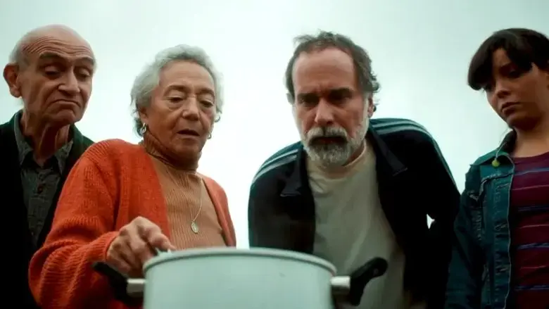 La Restauracion (2020)