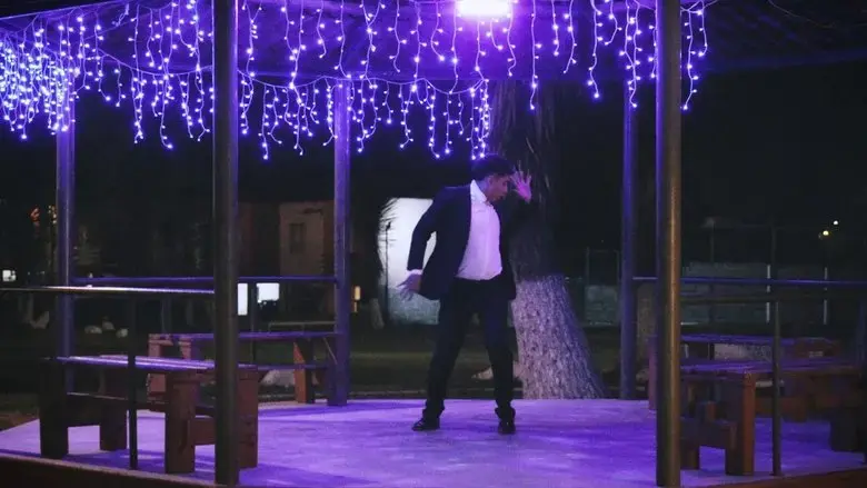 Los Zapatos (2024)