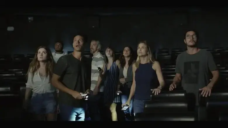 Sala Escura (2024)