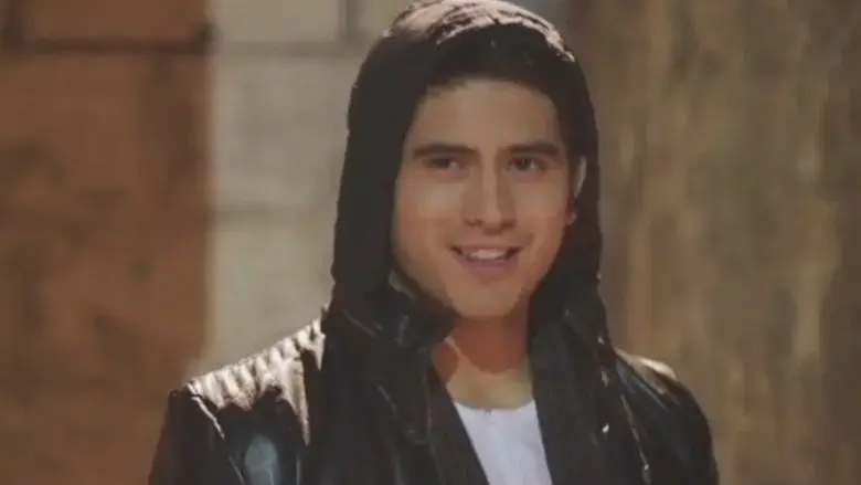 Halik sa hangin (2015)