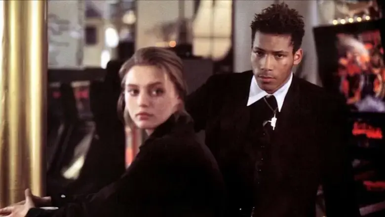 I Can't Sleep (1994)