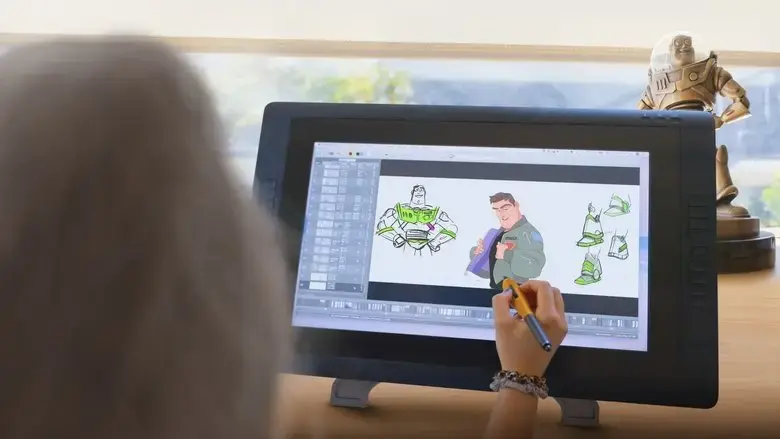 Beyond Infinity: Buzz and the Journey to Lightyear (2022)