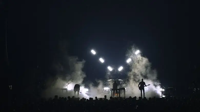 Metric: Dreams So Real (2017)