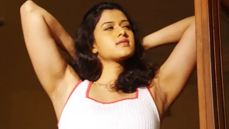Oru Mugathirai (2017)