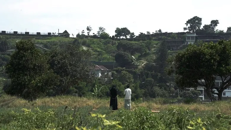 Bertuhan/Bertahan (2024)