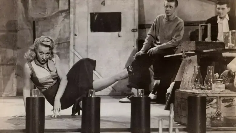 Cruisin' Down the River (1953)