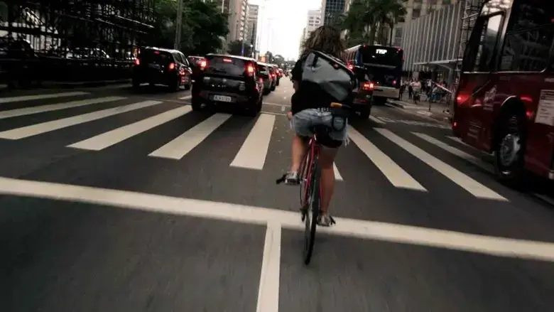 Bikes vs Cars (2015)