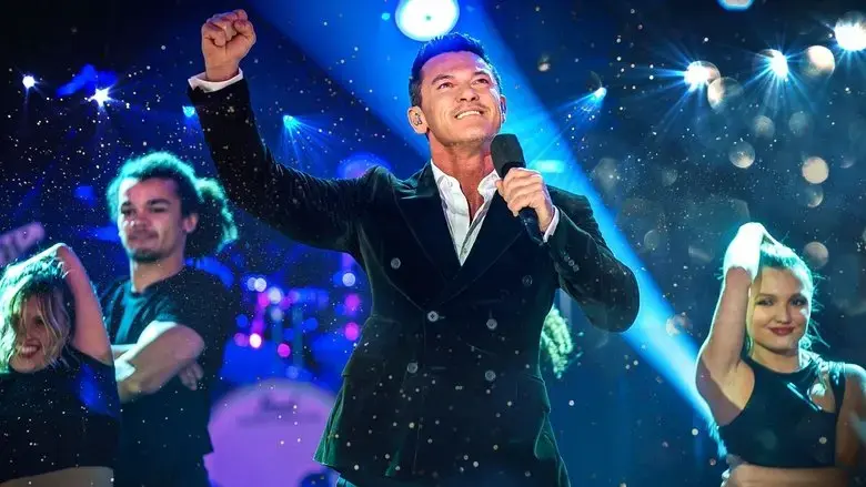 Luke Evans: Showtime! (2022)