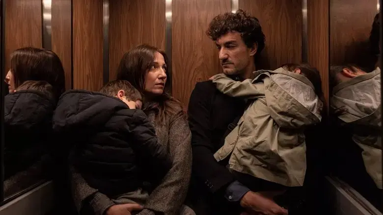 Una vida no tan simple (2023)