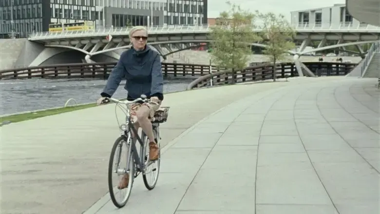 The Invisible Frame (2009)