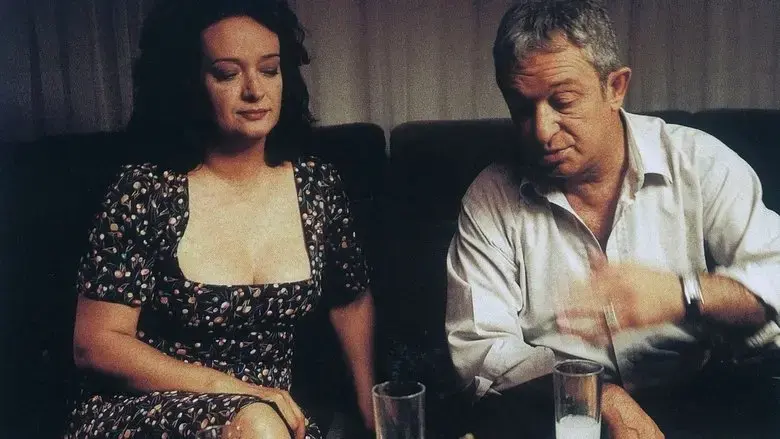 Dar Alanda Kisa Paslasmalar (2000)