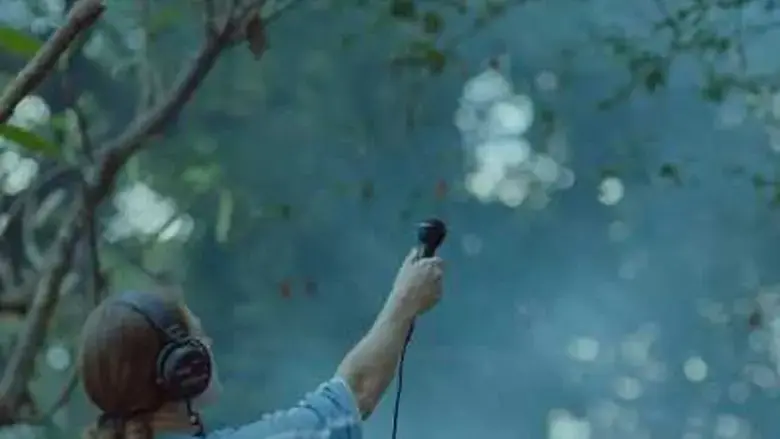 Hilda Hilst Pede Contato (2018)