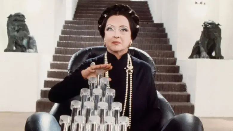 Madame Sin (1972)