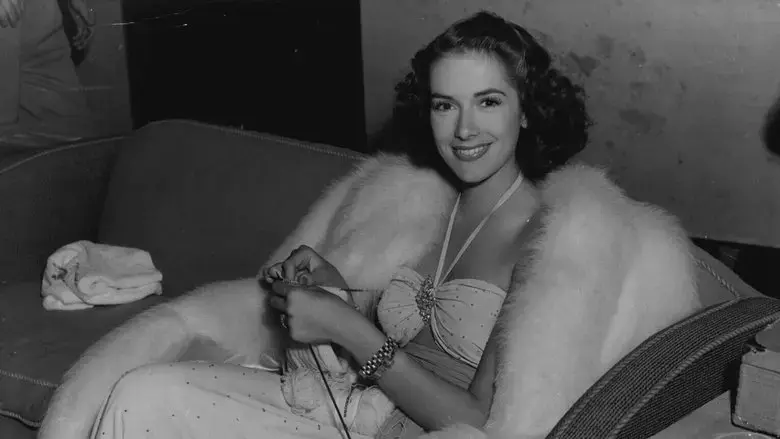 Two Latins from Manhattan (1941)