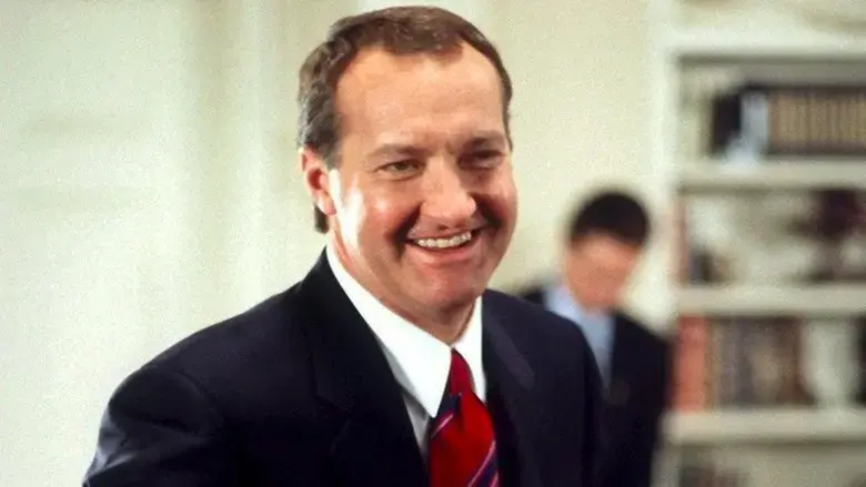Mail to the Chief (2000)