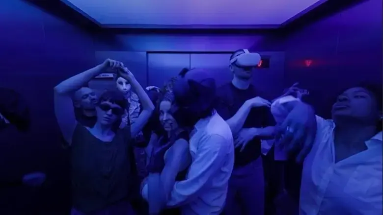 Silent Disco - A physical VR experience (2025)