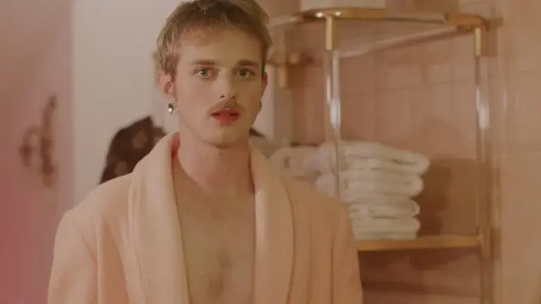 Pastel (2023)