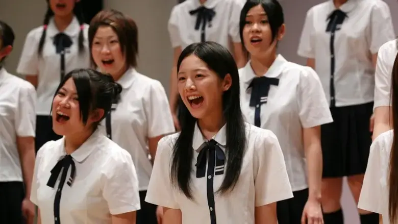 Sing Salmon Sing (2008)