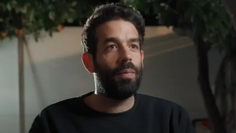 while moving (2024)